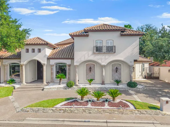 311 Latour Ct, Laredo, TX 78041