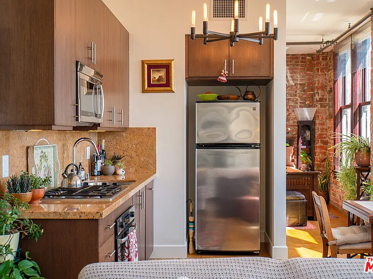460 S Spring St #1002 — Photo 12