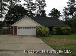 129 Gibson Dr, Raeford, NC 28376