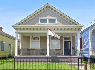 5231 Laurel St, New Orleans, LA 70115