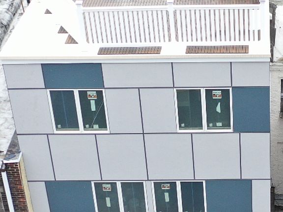 4th image of 136 S 8th St #3