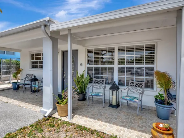 391 SW 2nd Street, Boca Raton, FL 33432