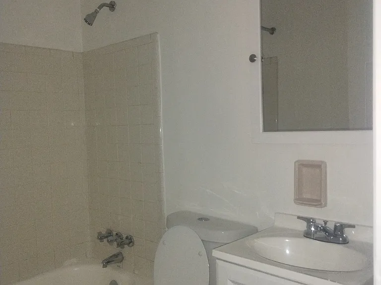 3339 Epworth Ave #10 — Photo 19