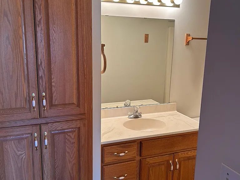 Main floor bathroom