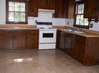 8257 Raven Run Dr, Mechanicsville, VA 23111