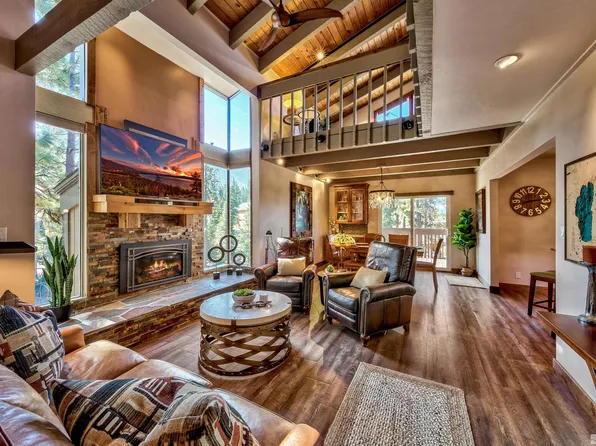 4 Manzanita Ct, Stateline, NV 89449