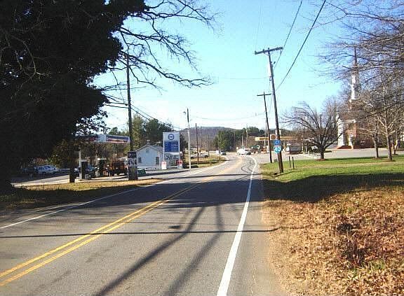 3rd image of 8865 Old Highway 10