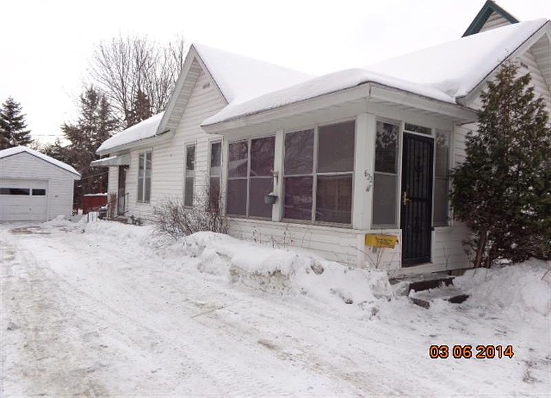 2nd image of 622 Grand St