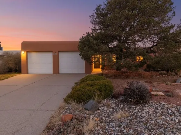 1871 Candela St, Santa Fe, NM 87505