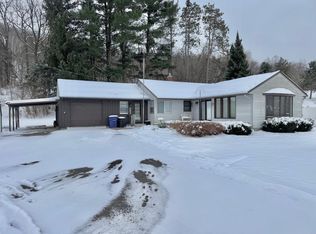 453 Spring Creek Rd S, Red Wing, MN 55066