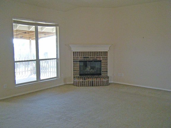 2nd image of 3012 Dove Valley Ln