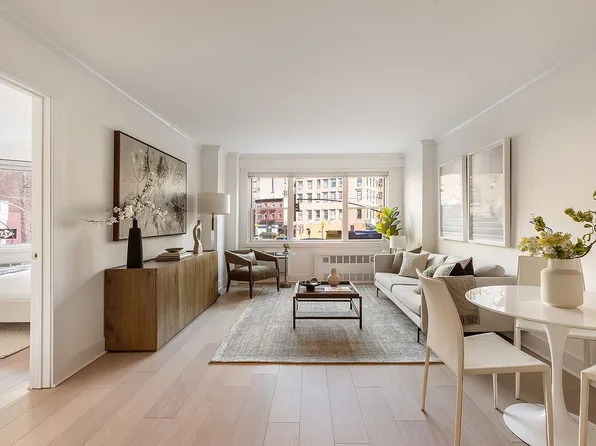 14 Horatio St APT 2F, New York, NY 10014