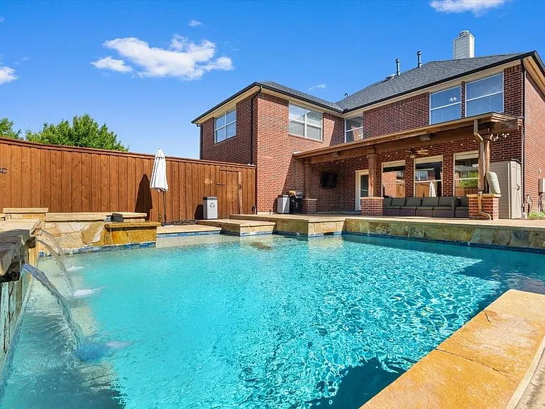 1121 London Dr — Photo 48