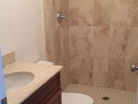 4th image of 131 Elson St #Main