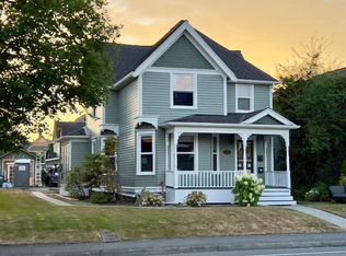 2321 Elm St #A, Bellingham, WA 98225
