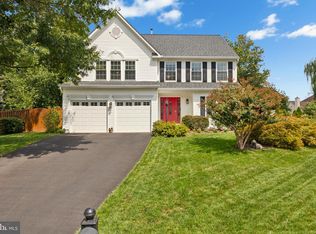 13209 Scottish Hunt Ln, Bristow, VA 20136