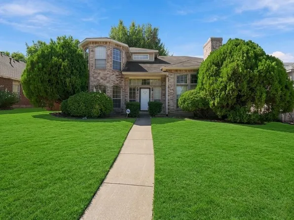 828 Twin Creek Dr, Desoto, TX 75115