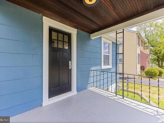 3rd image of 5559 Ashbourne Rd