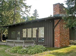 8988 E Wakemup Village Rd, Cook, MN 55723