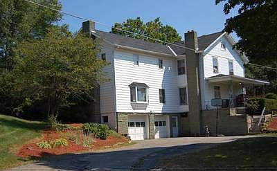 1st image of 210 Fischler St