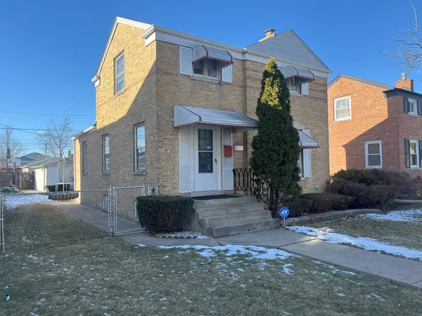 2424 Clarke St, River Grove, IL 60171