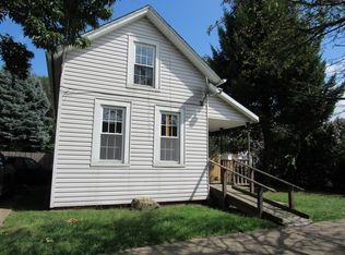3077 W 48th St, Cleveland, OH