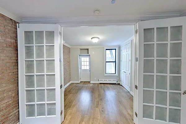 Rented by Centennial Properties NY | media 4