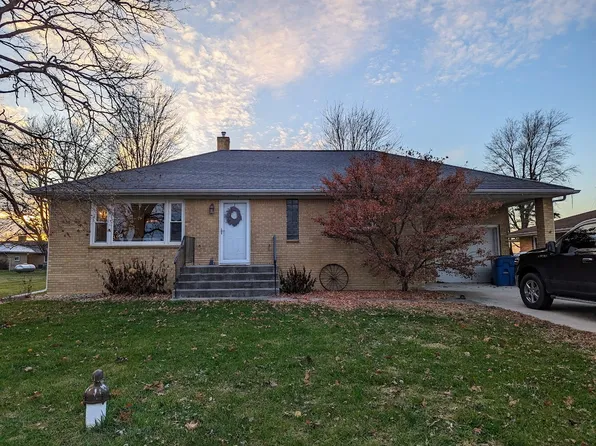 2493 County Road 2100 E, Thomasboro, IL 61878