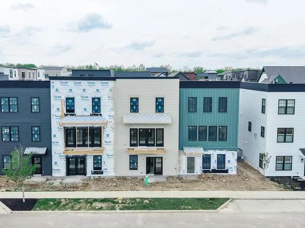 4236 Parkview Dr, Blue Ash, OH 45242