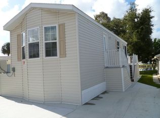 725 Chippewa Trl, Fort Myers Beach, FL 33931