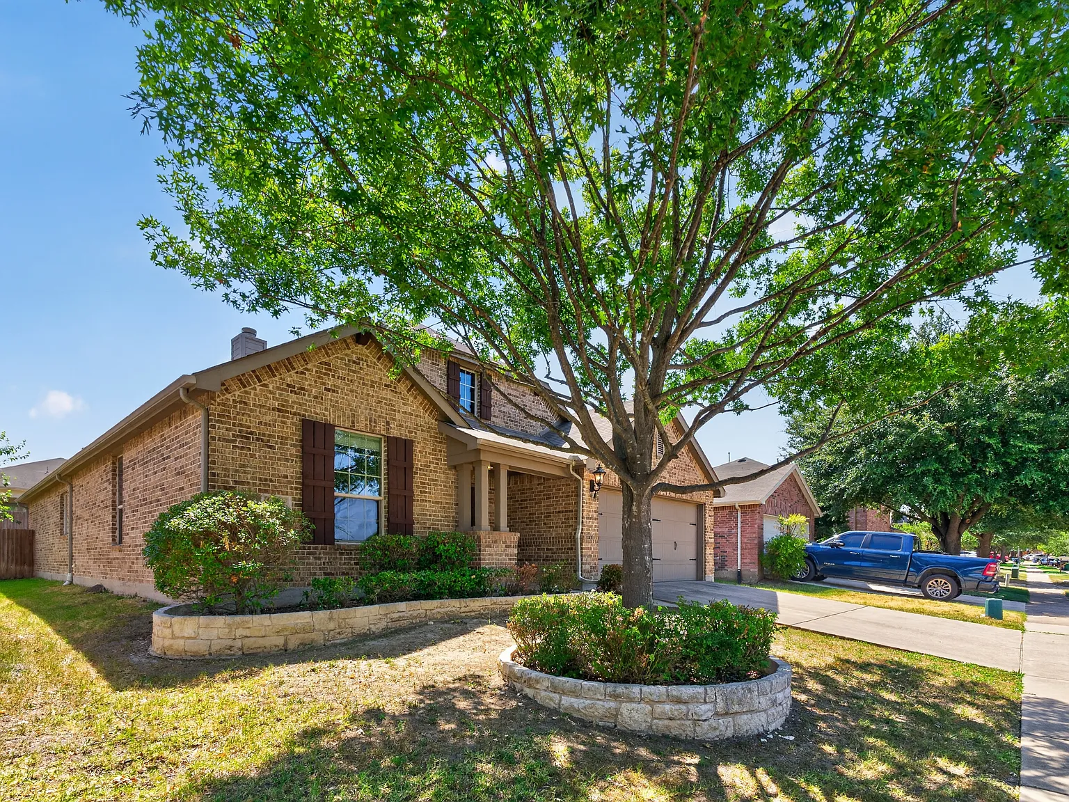 3 bed, 1746 sqft, $2,095 — Photo 2