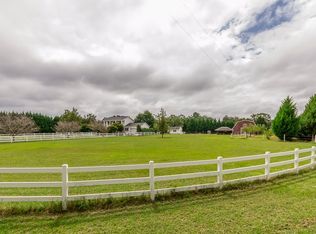 1104 E Wesley Chapel Rd, Byron, GA 31008