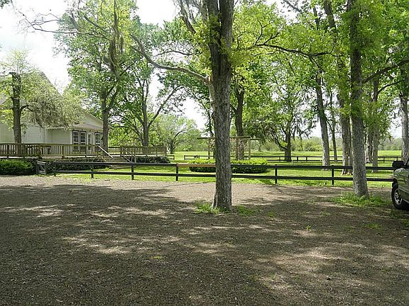 The grounds are simply beautiful
