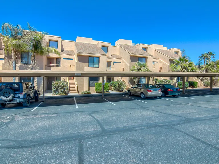 5675 N Camino Esplendora #2108 — Photo 11