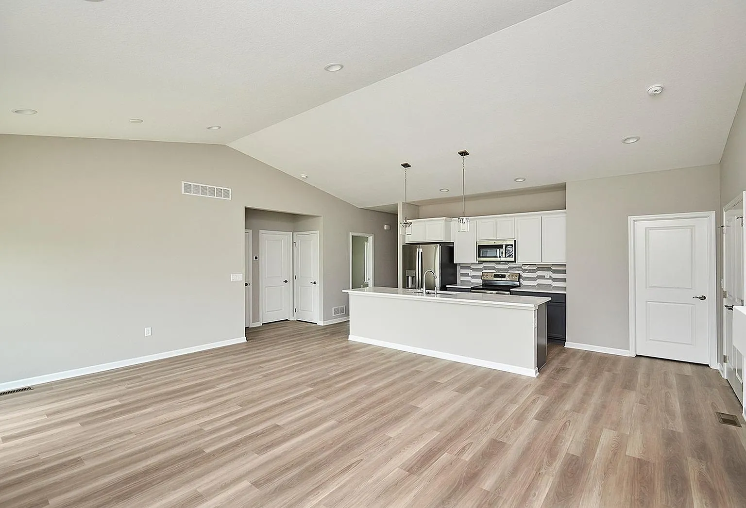 4 bed, 2225 sqft, $2,645 — Photo 1