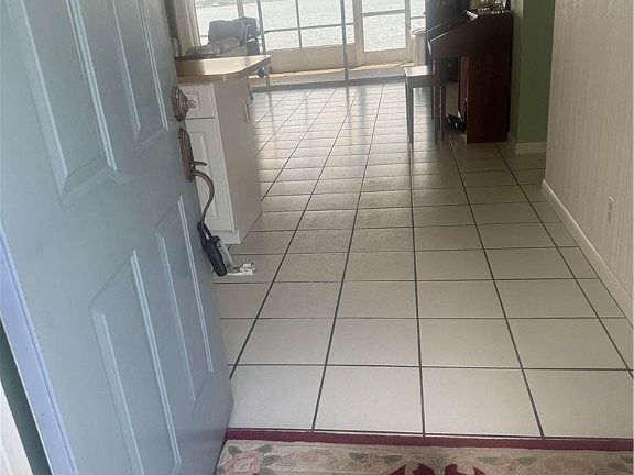 2nd image of 318 Sirena Dr