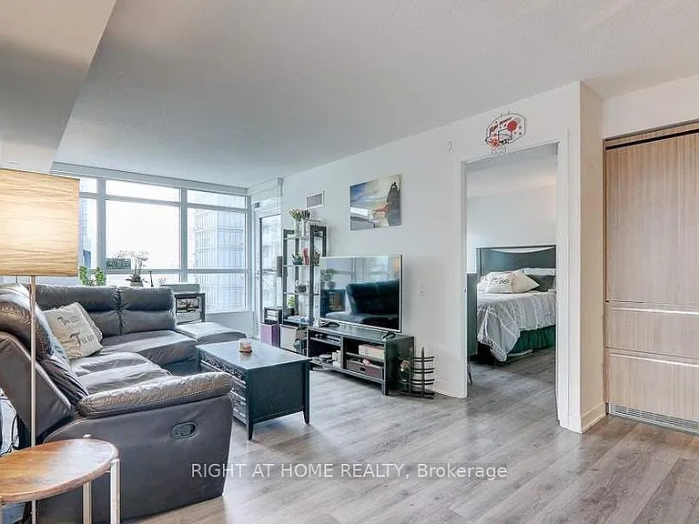 80 Queens Wharf Rd #906 — Photo 5