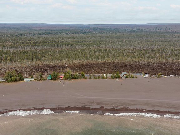 2nd image of 53878 Kuivanen Rd