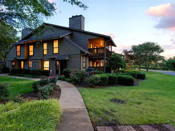 508 Cumberland Ct SE, Smyrna, GA 30080