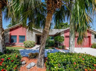 21074 Shady Vista Ln, Boca Raton, FL 33428