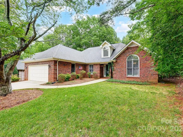 12111 Baywoods Dr, Fort Mill, SC 29708