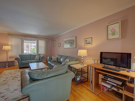 3rd image of 3088 49th St