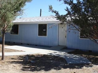 5276 Smoke Tree Rd, Phelan, CA 92371