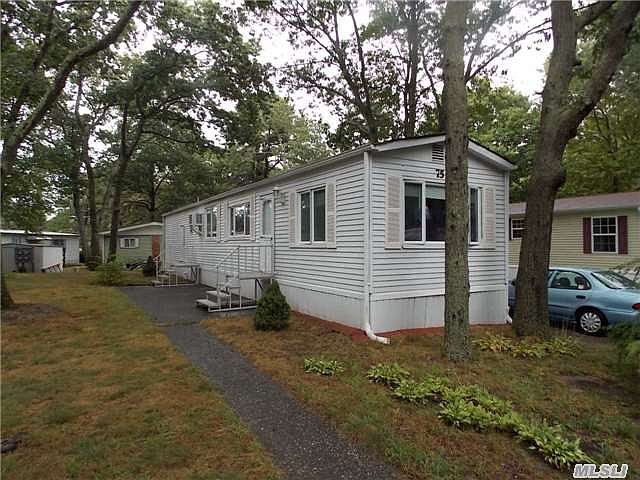 1st image of 525 Riverleigh Ave