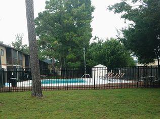 4479 Holly Tree Rd, Wilmington, NC 28412