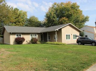 206 Winslow Rd, Newark, DE 19711