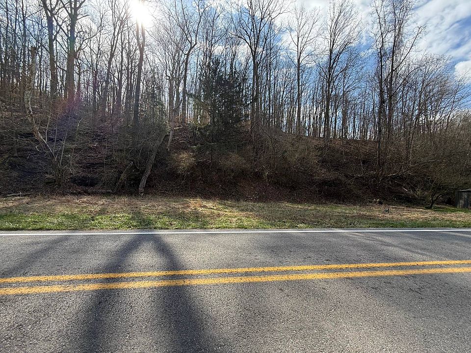 2nd image of 1830 Thorofare Rd