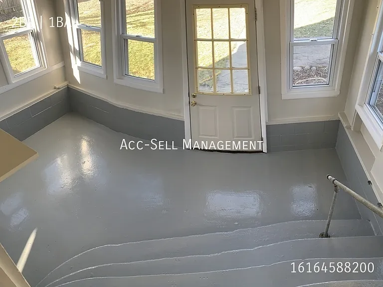 5217 Rich St #1 — Photo 4