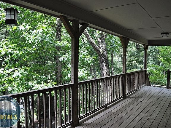 2nd image of 131 Hummingbird Hill Dr