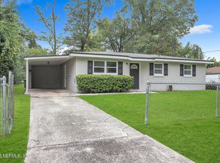 6781 Tinkerbell Ln, Jacksonville, FL 32210